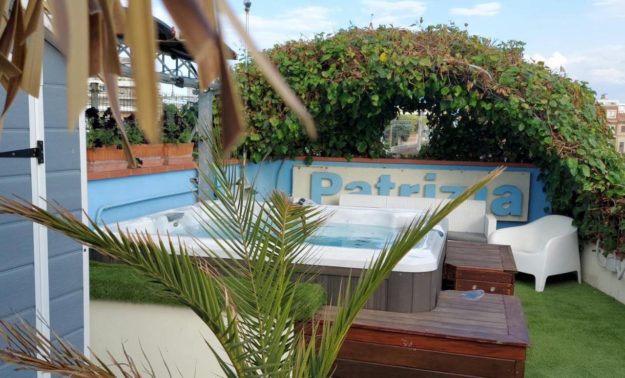 Hotel Patrizia Сенигалия Екстериор снимка